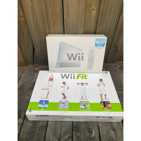 Nintendo Wii Sports Console Bundle With Wii Fit Complete In Box Tested - Picture 8 of 16
